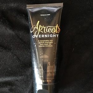 Apricots overnight Face Mask
